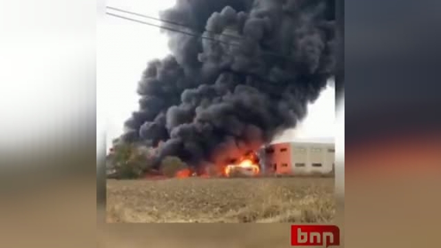 فیلم آتش‌سوزی در کارخانه مواد شیمیایی در ترکیه