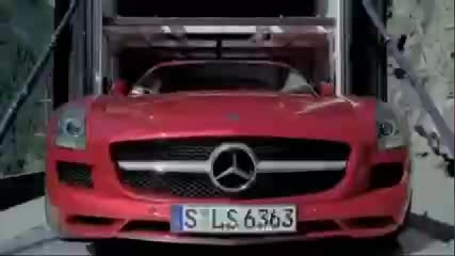 مرسدس بنز با معرفی SLS AMG غول جدیدش قانون جاذبه را شکست | ویدیو 