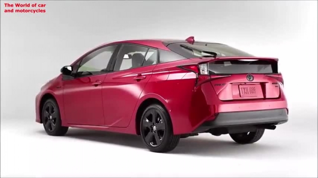 بررسی Toyota Prius 2021